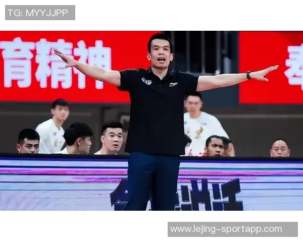 拓记展望球队本赛季争取前十下赛季有望冲击季后赛目标